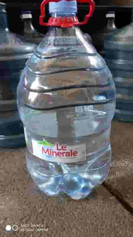 Le Minerale di taman aries interkon puri kedoya meruya