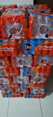 cleo di taman aries interkon puri kedoya meruya